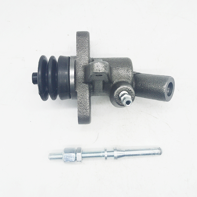 P3-18.1-F4 BOMBA EMBRAGUE NPR AUX &lt;02 1&quot;  8-97032-847-1&lt;